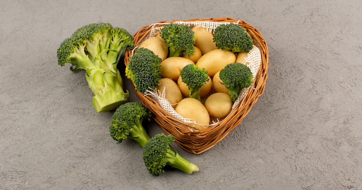 The CPB Diet: Can Carrot, Potato, Chicken Breast, Broccoli, and a Touch of Olive Oil Really Work?