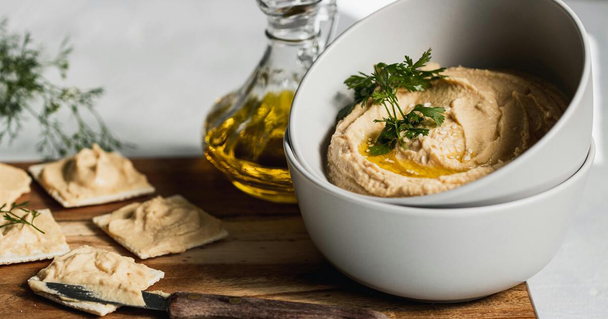 The Prebiotic Substrate: A Savory Roasted Jerusalem Artichoke Spread